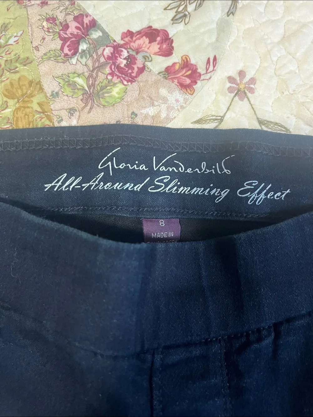 Gloria Vanderbilt Women's Skinny Jeans in Black
